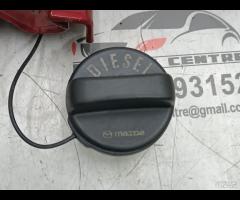 TAPPO SPORTELLO SERBATOIO CARBURANTE DIESEL MAZDA - 8
