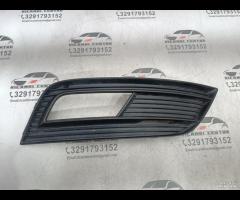 GRIGLIA FENDINEBBIA PARAURTI ANTERIORE DESTRA AUDI