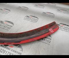 MODANATURA PARAFANGO ANTERIORE PASSARUOTA DESTRA D - 17