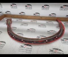 MODANATURA PARAFANGO ANTERIORE PASSARUOTA DESTRA D - 23