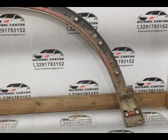 MODANATURA PARAFANGO ANTERIORE PASSARUOTA DESTRA A - 23