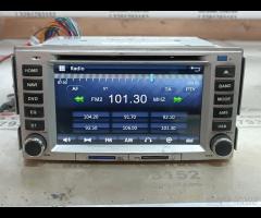 AUTORADIO LETTORE CD GPS SCHERMO NAVIGAZIONE HYUND