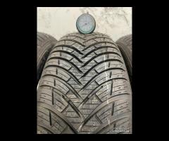 195 55 R15 85H 4 GOMME KLEBER 4 STAGIONI NUOVO