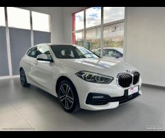 BMW 116d SPORT LINE - 6