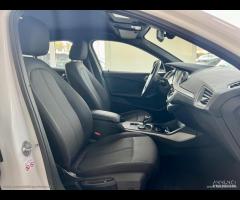 BMW 116d SPORT LINE - 18