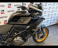 Qj Motor SRT 700 SX pronta consegna tutti i colori