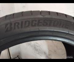 235 40 R19 96Y 2 GOMME BRIDGESTONE ESTIVE