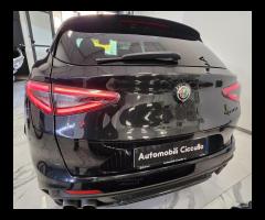 Alfa Romeo Stelvio 2.9 Bi-Turbo V6 510 CV AT8 Quad - 10