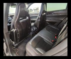 Alfa Romeo Stelvio 2.9 Bi-Turbo V6 510 CV AT8 Quad - 15