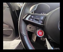 Alfa Romeo Stelvio 2.9 Bi-Turbo V6 510 CV AT8 Quad - 26