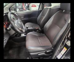 Toyota Yaris 1.4 D-4D DPF 5 porte M-MT Sol - 13