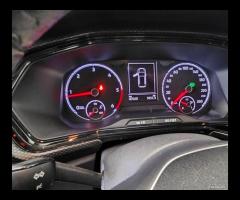 Volkswagen T-Cross 1.6 TDI CAMBIO AUTOMATICO - 17