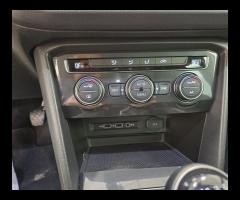 Volkswagen Tiguan 1.6 TDI SCR Business BlueMotion - 23