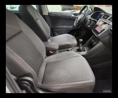 Volkswagen Tiguan 1.6 TDI SCR Business BlueMotion - 28