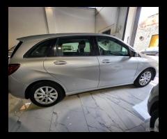 Mercedes-benz B 160 B 160 d Sport - 9