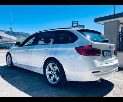Bmw 318 318d Touring Business Advantage aut. - 24