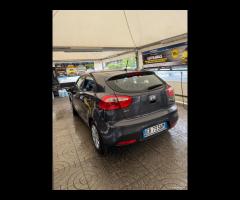 Kia Rio 1.1 CRDi WGT 5p. EX