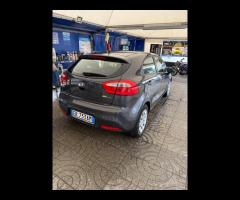 Kia Rio 1.1 CRDi WGT 5p. EX