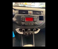 Kia Rio 1.1 CRDi WGT 5p. EX - 8
