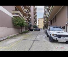 Via P. Castelli, Res Castagna, 280 mq con p.auto