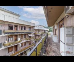 Via P. Castelli, Res Castagna, 280 mq con p.auto - 8