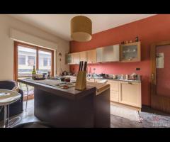 Via P. Castelli, Res Castagna, 280 mq con p.auto - 17