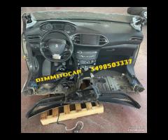 Peugeot 308 2017 Ricambi parte anteriore