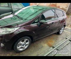 Ford fiesta 1.4 tdi neo patentati - 16
