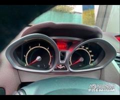 Ford fiesta 1.4 tdi neo patentati - 23
