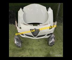 Alfa Romeo Giulietta 2010 Ricambi parte anteriore