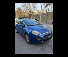Fiat Punto Evo 1.4 -2011 - sì neop