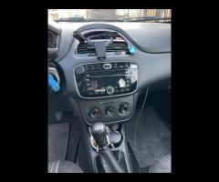 Fiat Punto Evo 1.4 -2011 - sì neop - 11