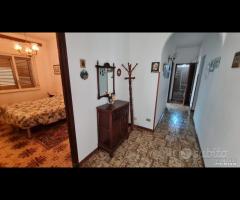 Castelvetrano intero immobile con garage - 8