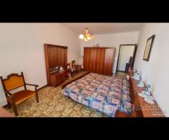 Castelvetrano intero immobile con garage - 20