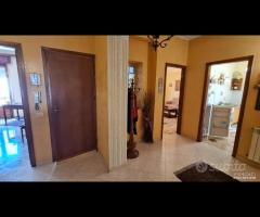 Castelvetrano casa ind. con ampio garage - 11