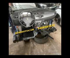 Alfa Romeo Giulietta 2012 Ricambi parte anteriore