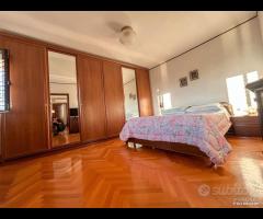 Villa a schiera - con giardino - 22