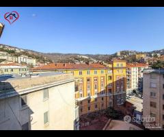 SCALA SANTA - Trilocale a Roiano - 17