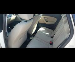 Volkswagen Polo 1.6 TDI 90CV DPF DSG 5 porte Highl - 10