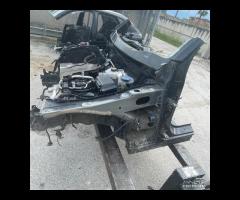 Ricambi Mercedes Glc 2019 Scocca per tagliate - 6