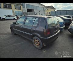 Volkswagen Polo 1998 Demolita - Per Ricambi