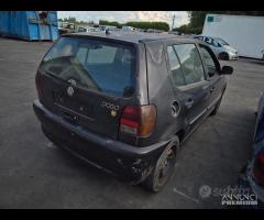 Volkswagen Polo 1998 Demolita - Per Ricambi
