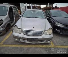 Mercedes Classe C 270 CDI Demolita - Per Ricambi