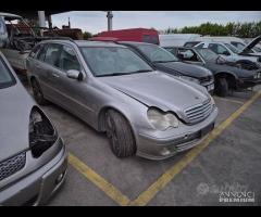 Mercedes Classe C 270 CDI Demolita - Per Ricambi