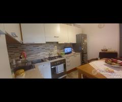 Saponara, pressi casello,3 vani e servizi ottime - 12