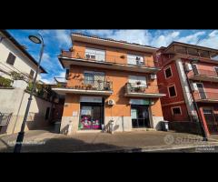 Cave, locale commerciale  zona centrale