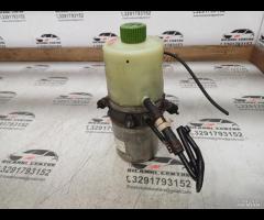 POMPA IDRAULICA SERVOSTERZO SKODA FABIA 2013 6R042 - 7