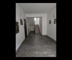 CAPACI - 4 vani con posto auto rif.69/25 - 6