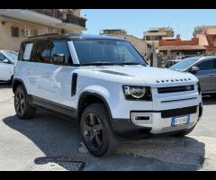 Land Rover Defender 110 2.0 si4 phev SE PHEV awd 4 - 16