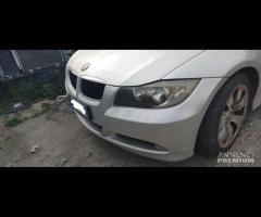 Ricambi BMW 320 D SW del 2006